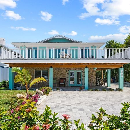 Heated Pool Home Steps To The Beach フォートマイヤーズビーチ エクステリア 写真
